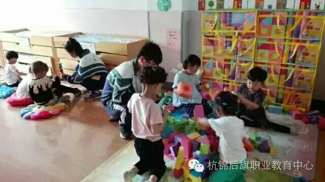 C:\Users\Administrator\Desktop\招生图片\幼师\微信图片_20191122095456.jpg