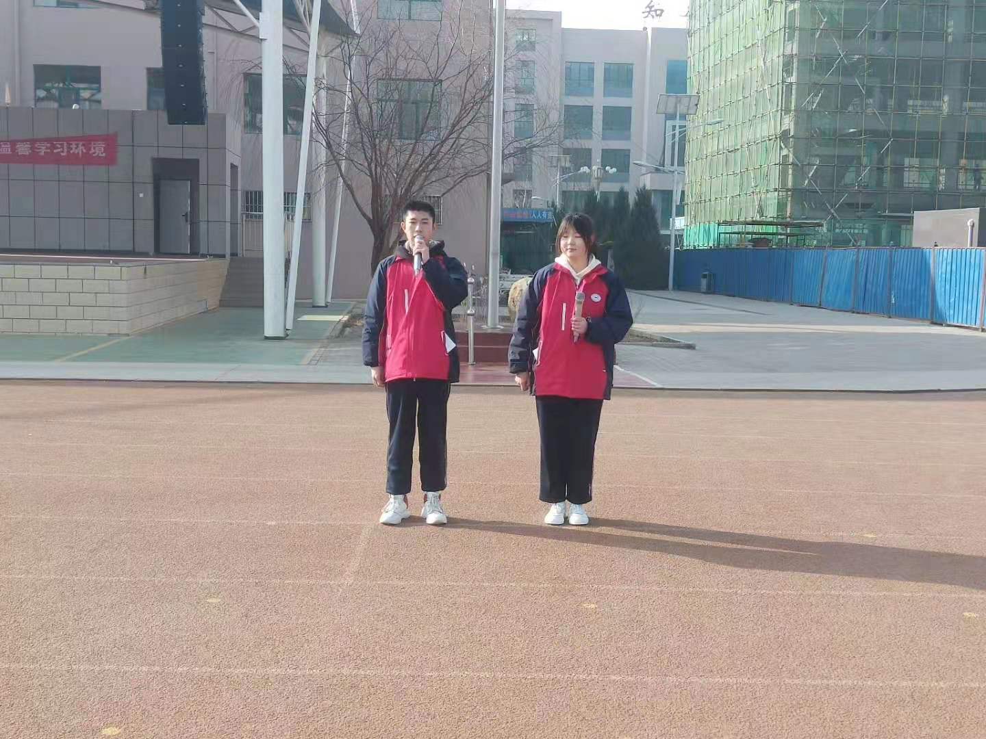 e1275ffcc3d5b8c527feaef15c3fdf4.jpg