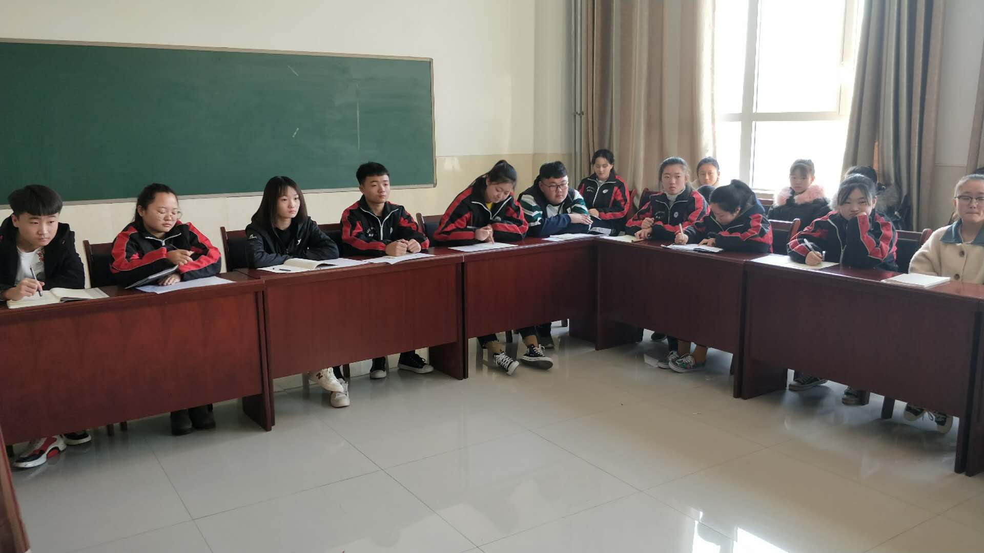 微信图片_2019022015543619.jpg