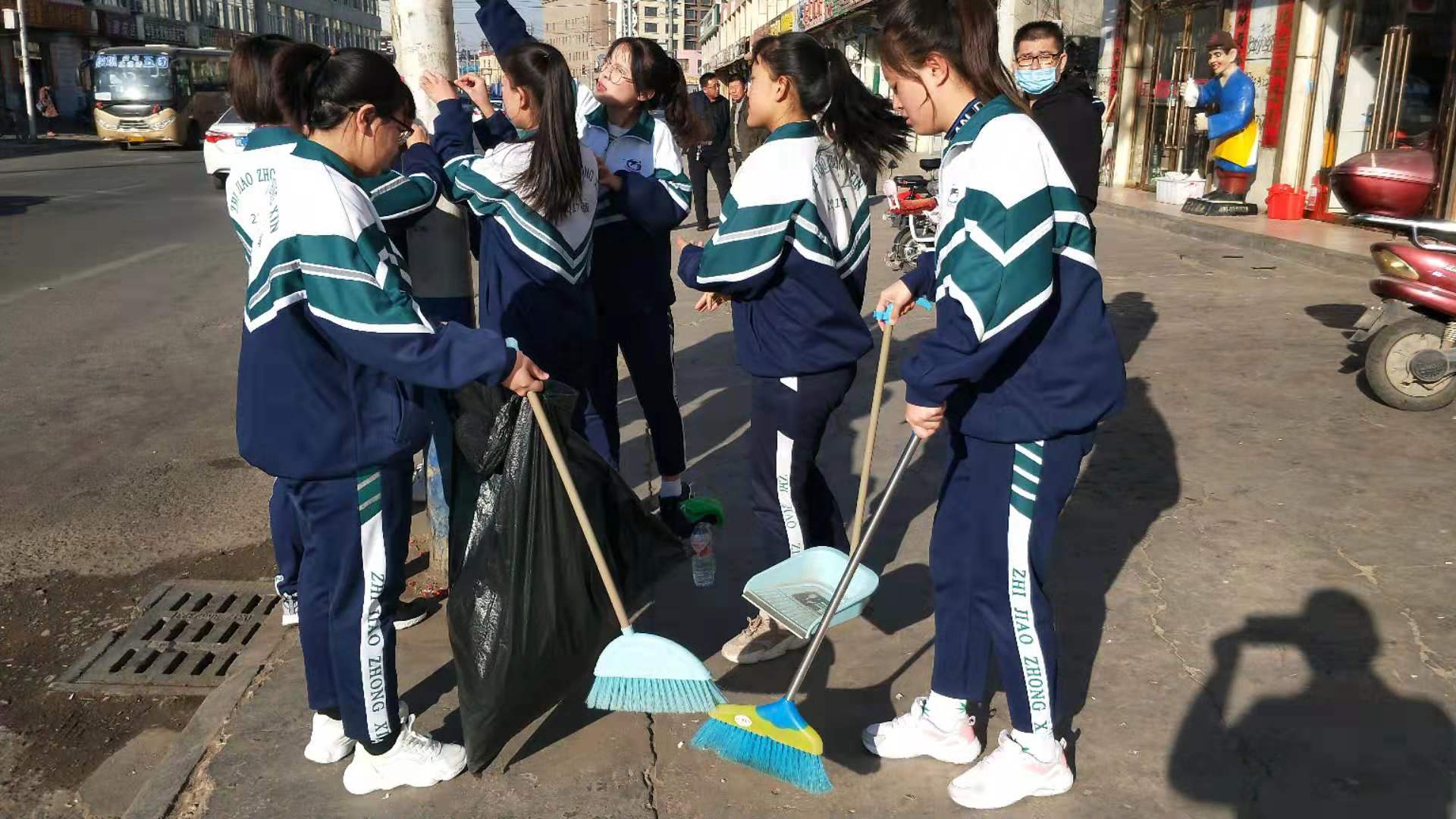 微信图片_2019030617345535.jpg