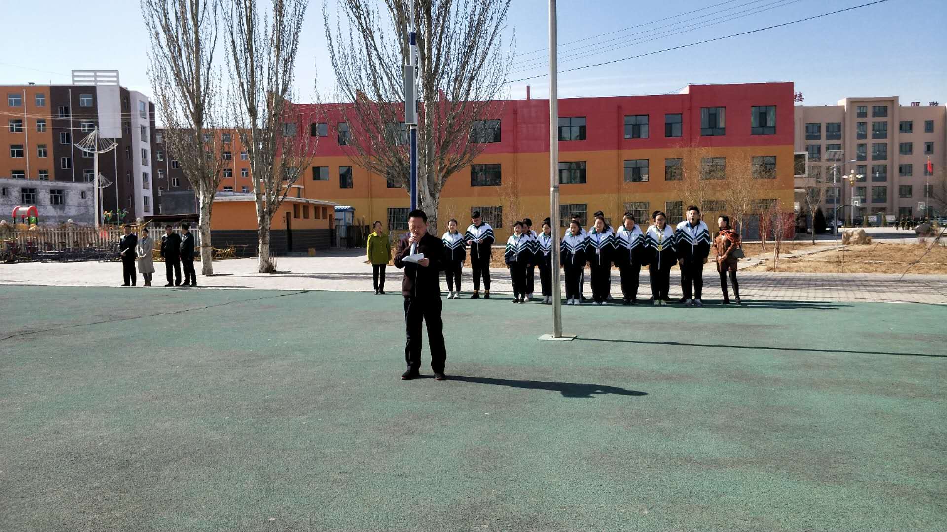 微信图片_2019040110341613.jpg