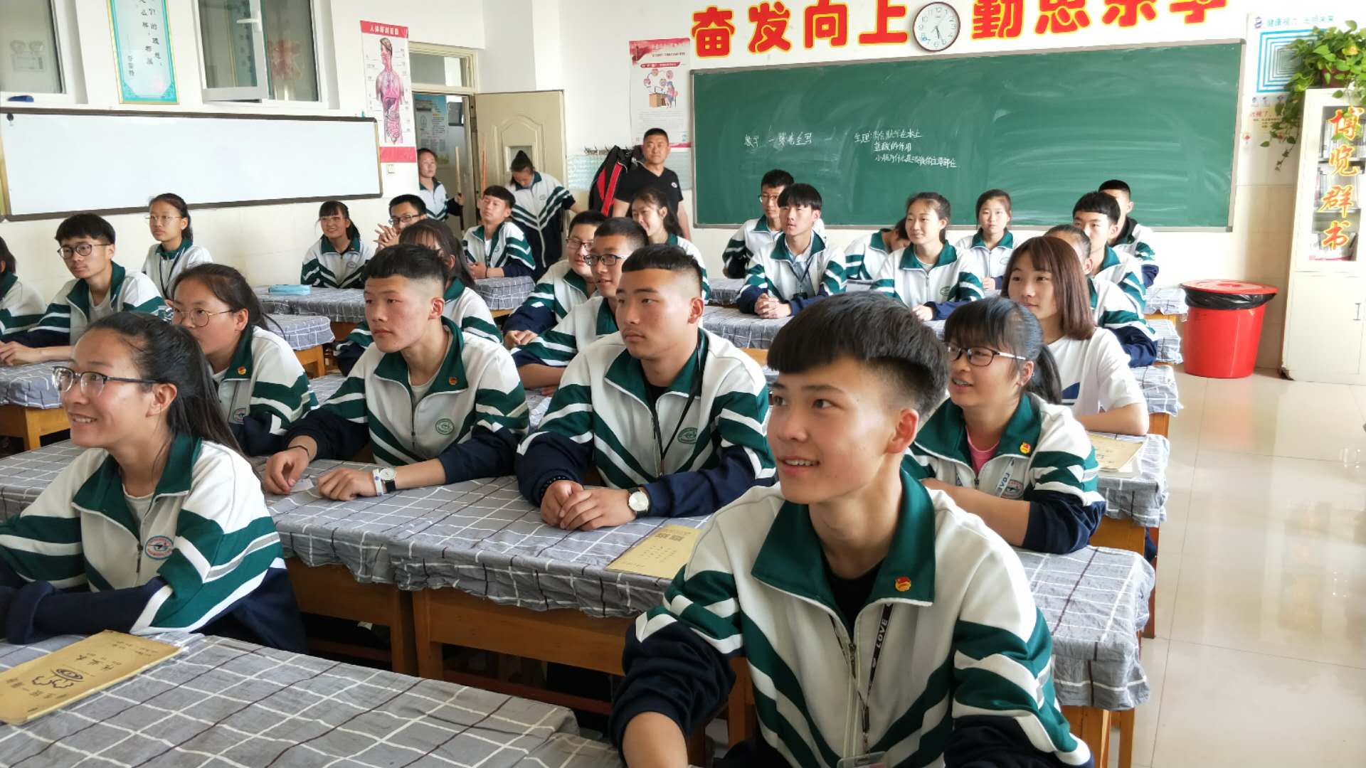 微信图片_201904230835557.jpg