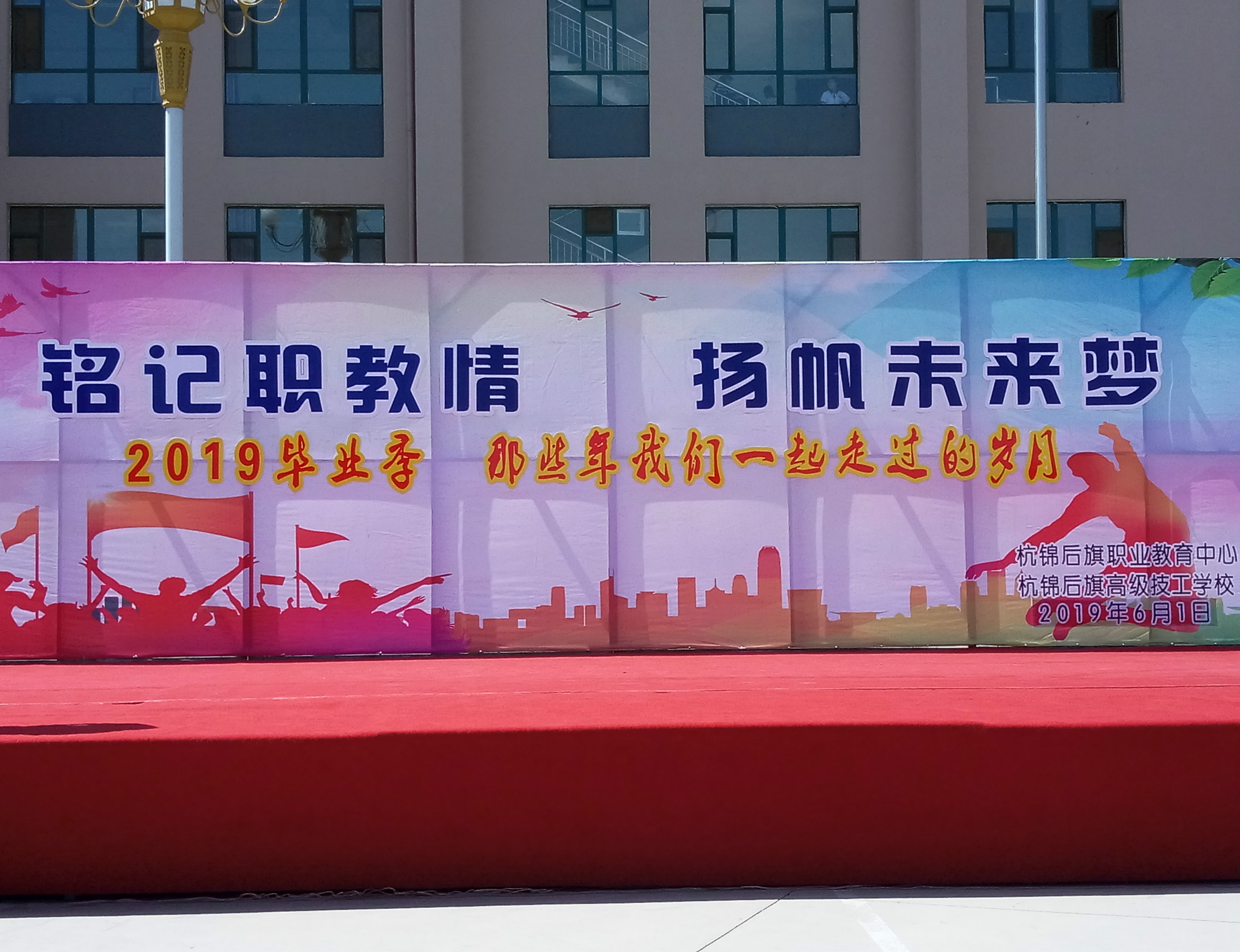 107165186_meitu_1.jpg