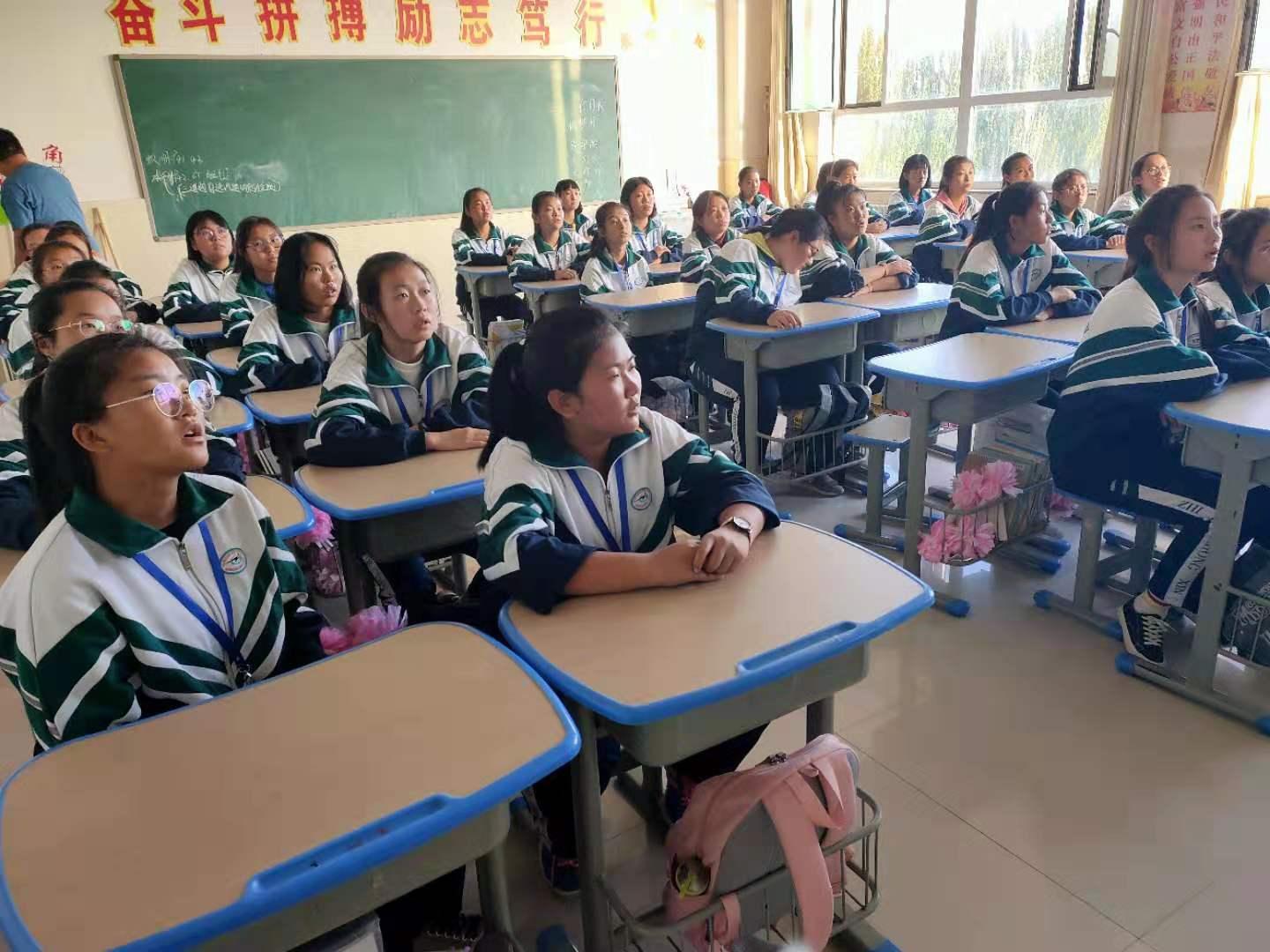 微信图片_201909241527566.jpg