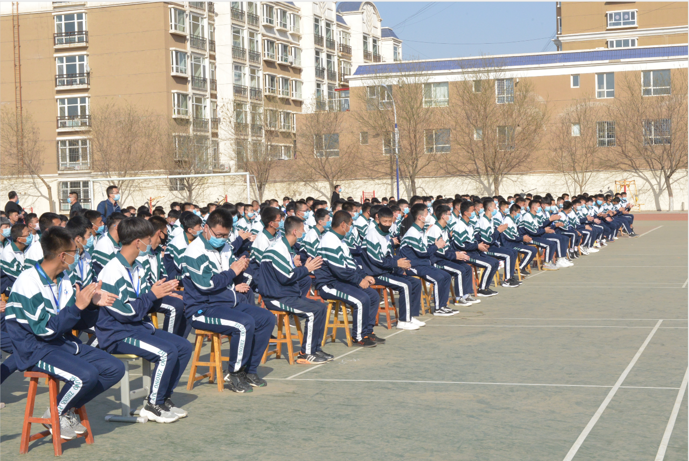 入学教育.png