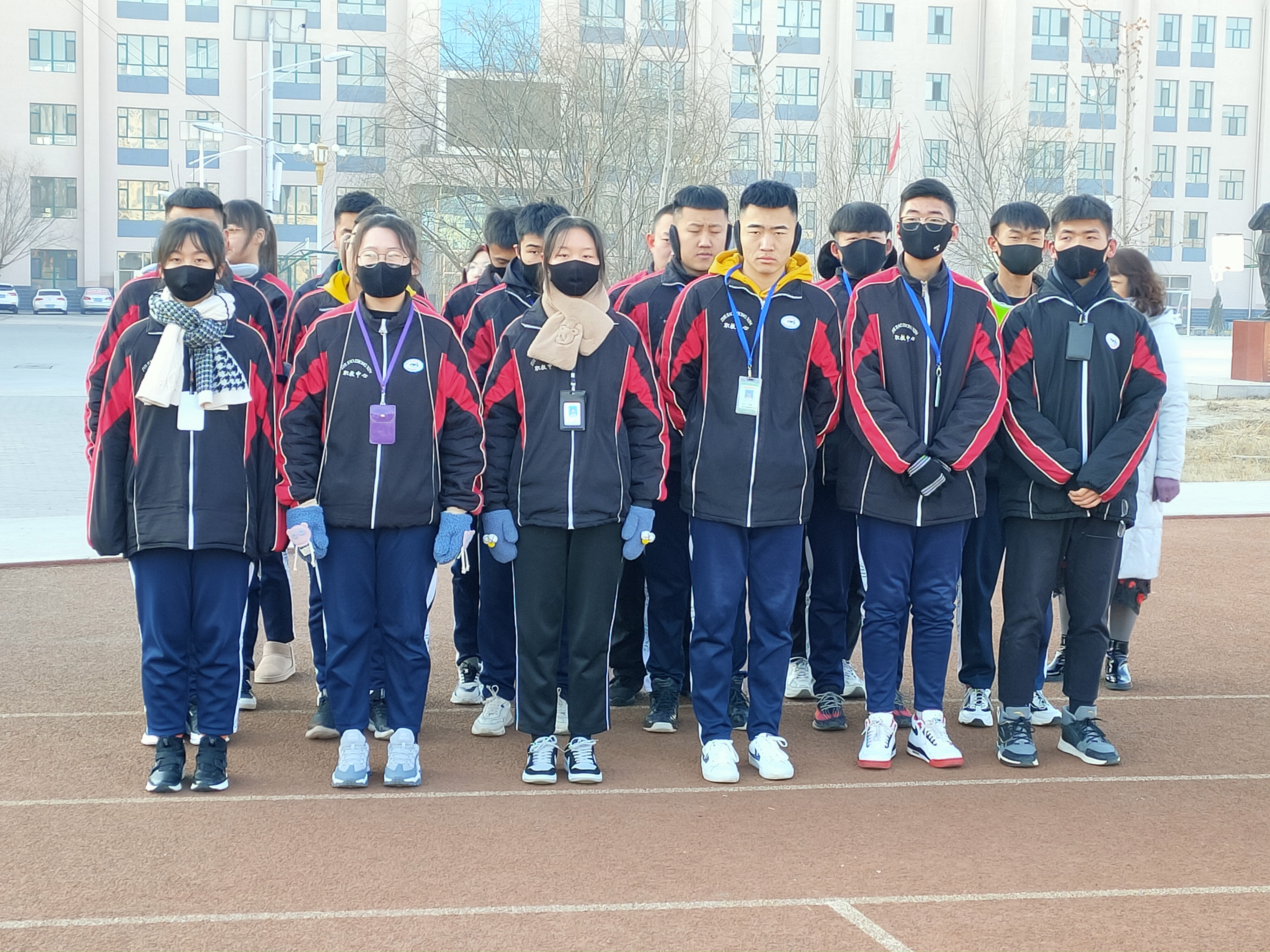 D:\2020----2021年度团委工作\升旗\升旗\升旗17\剪影\微信图片_202012211033449.jpg