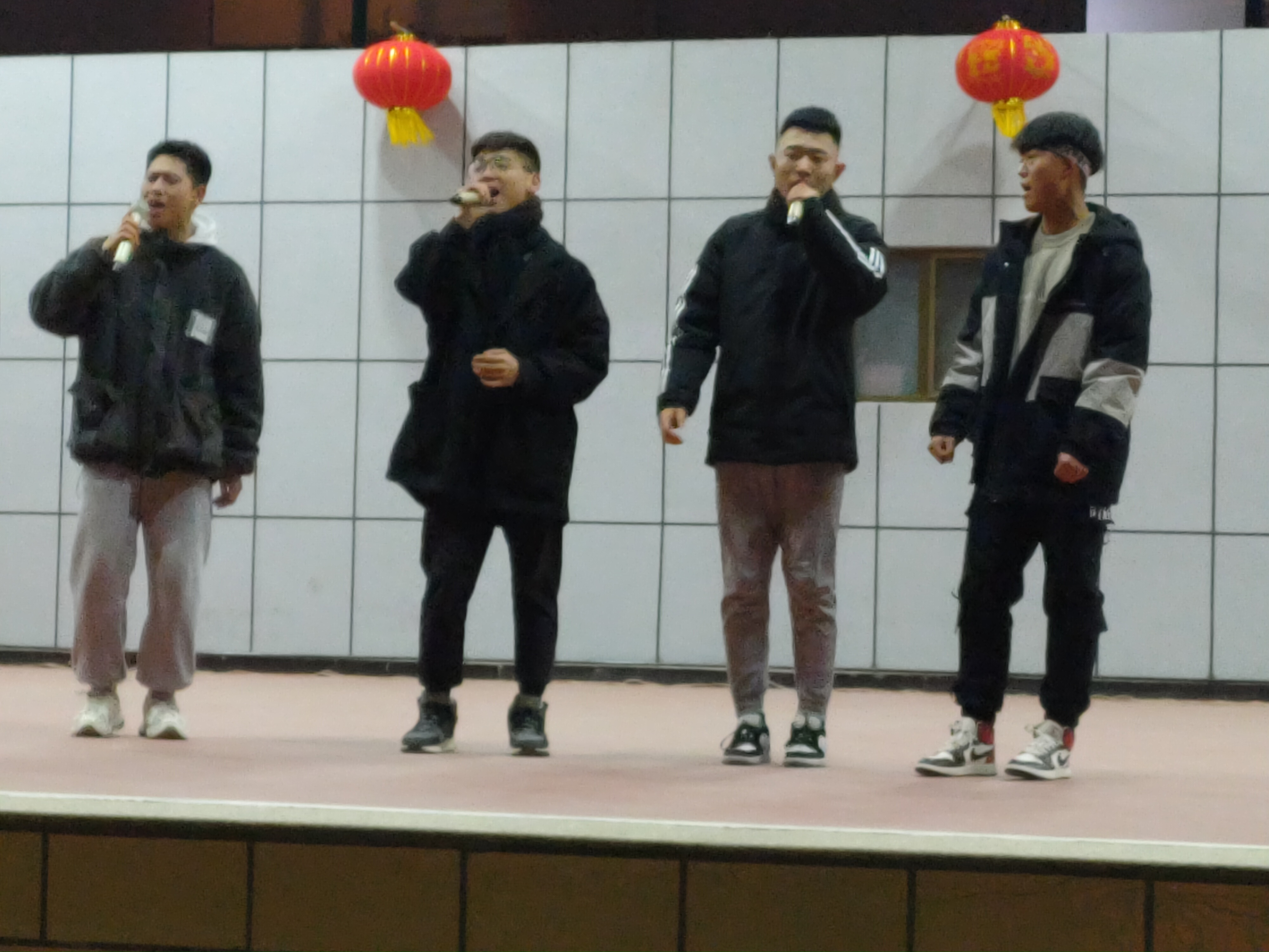 D:\2020----2021年度团委工作\篝火晚会\剪影\微信图片_20201231192108.jpg