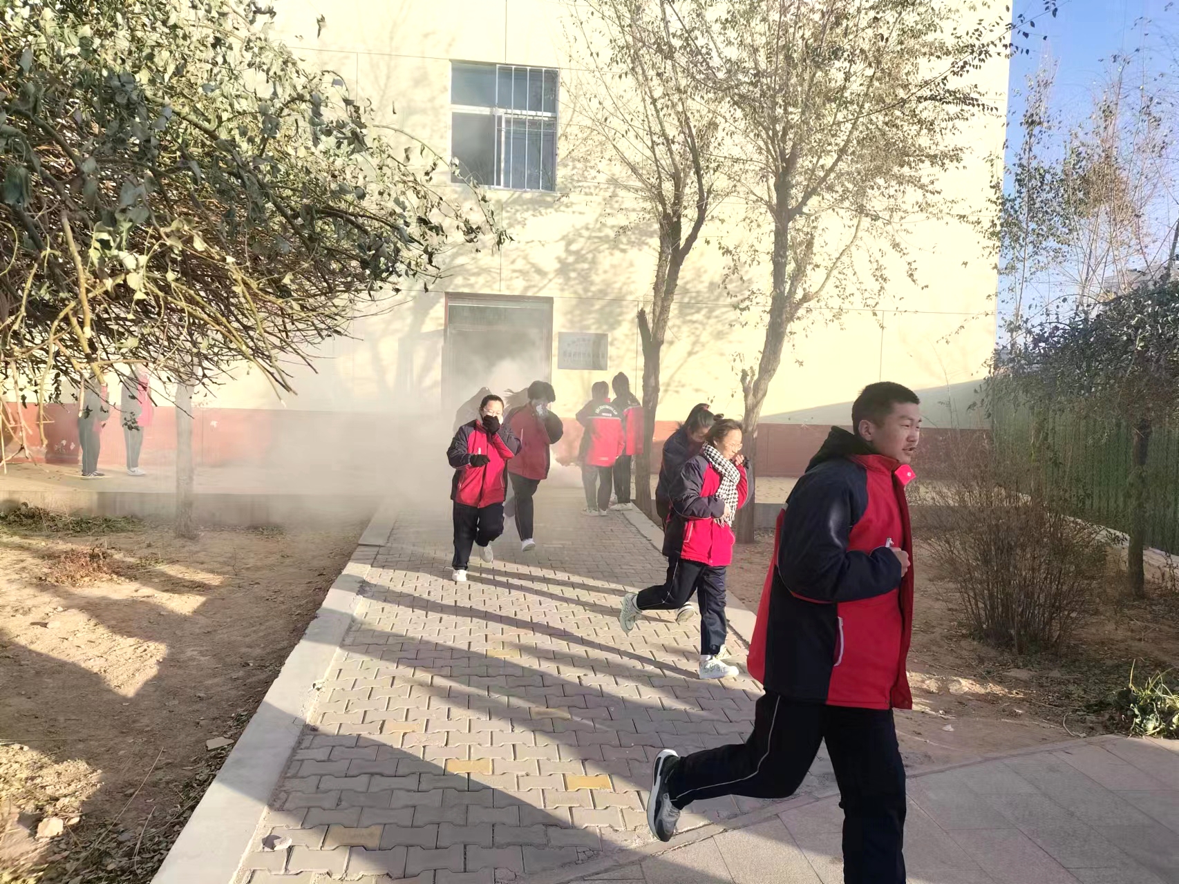 微信图片_20231124164823_编辑.jpg