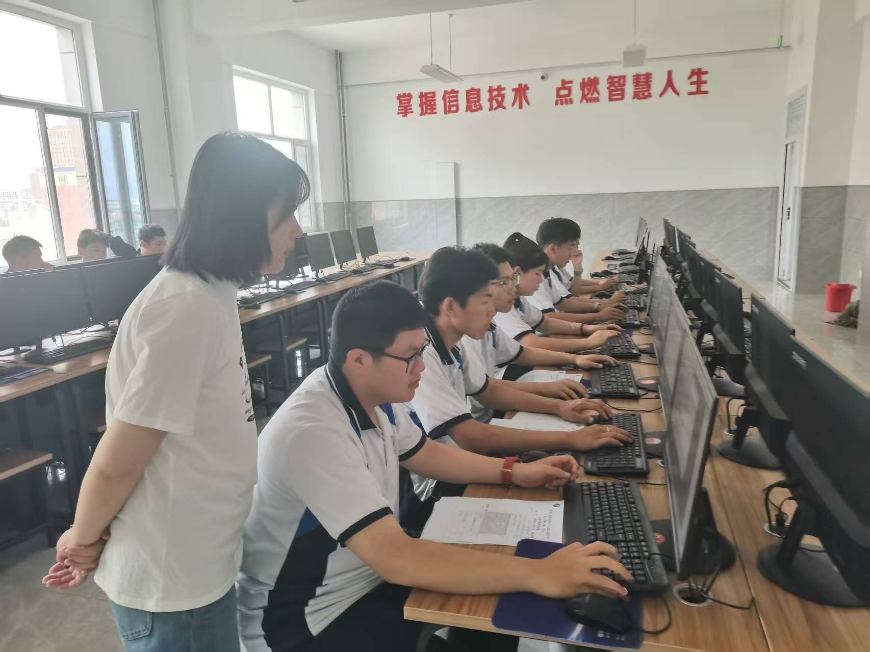 微信图片_20250619112130.jpg