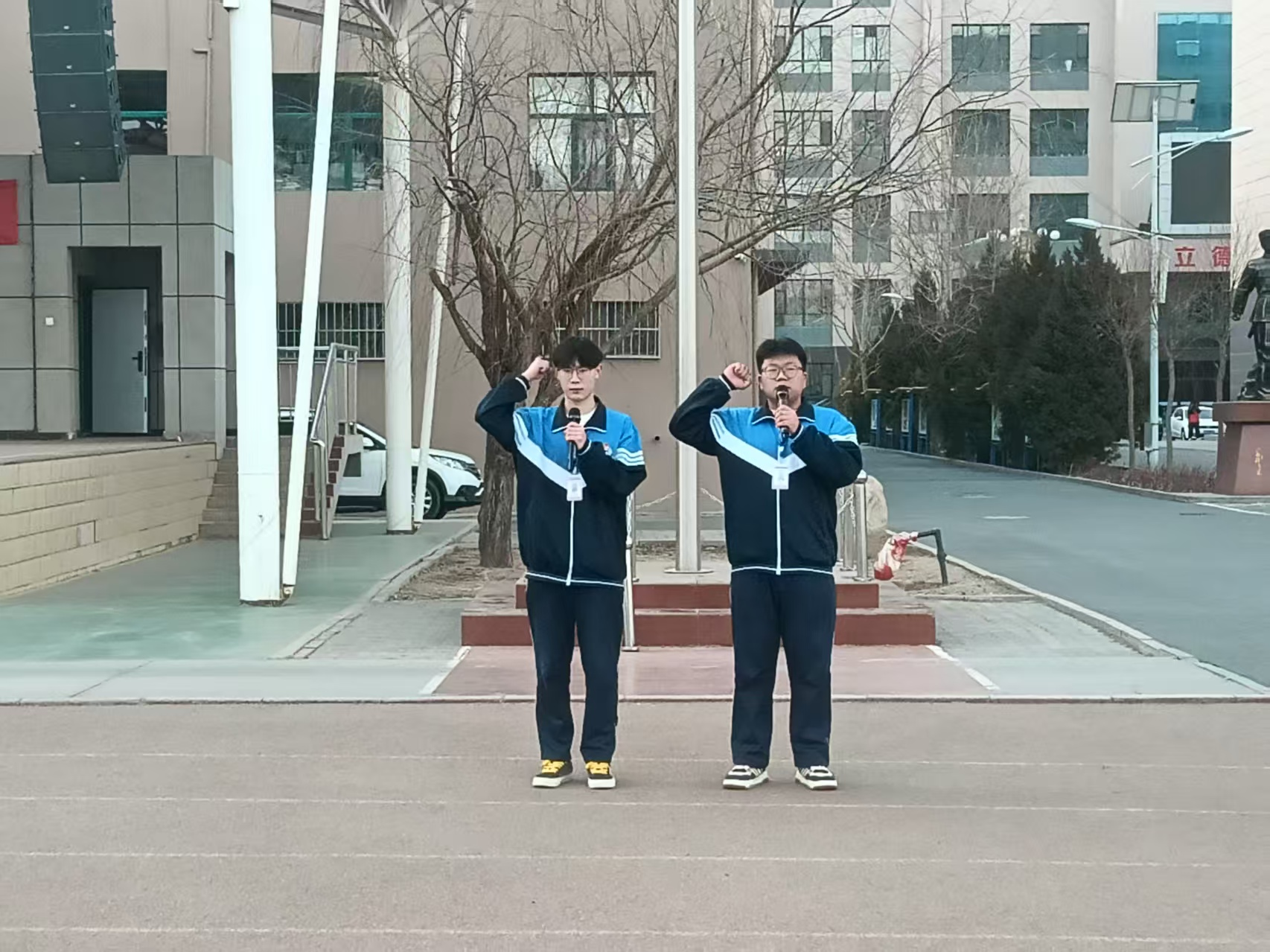 图片5.png 图片5.png