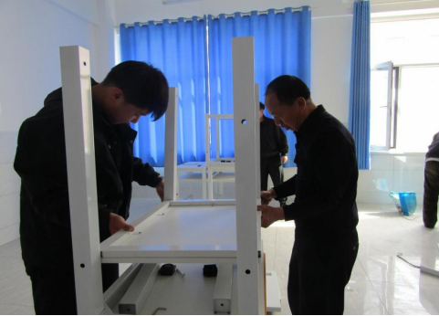 组酒桌5.png
