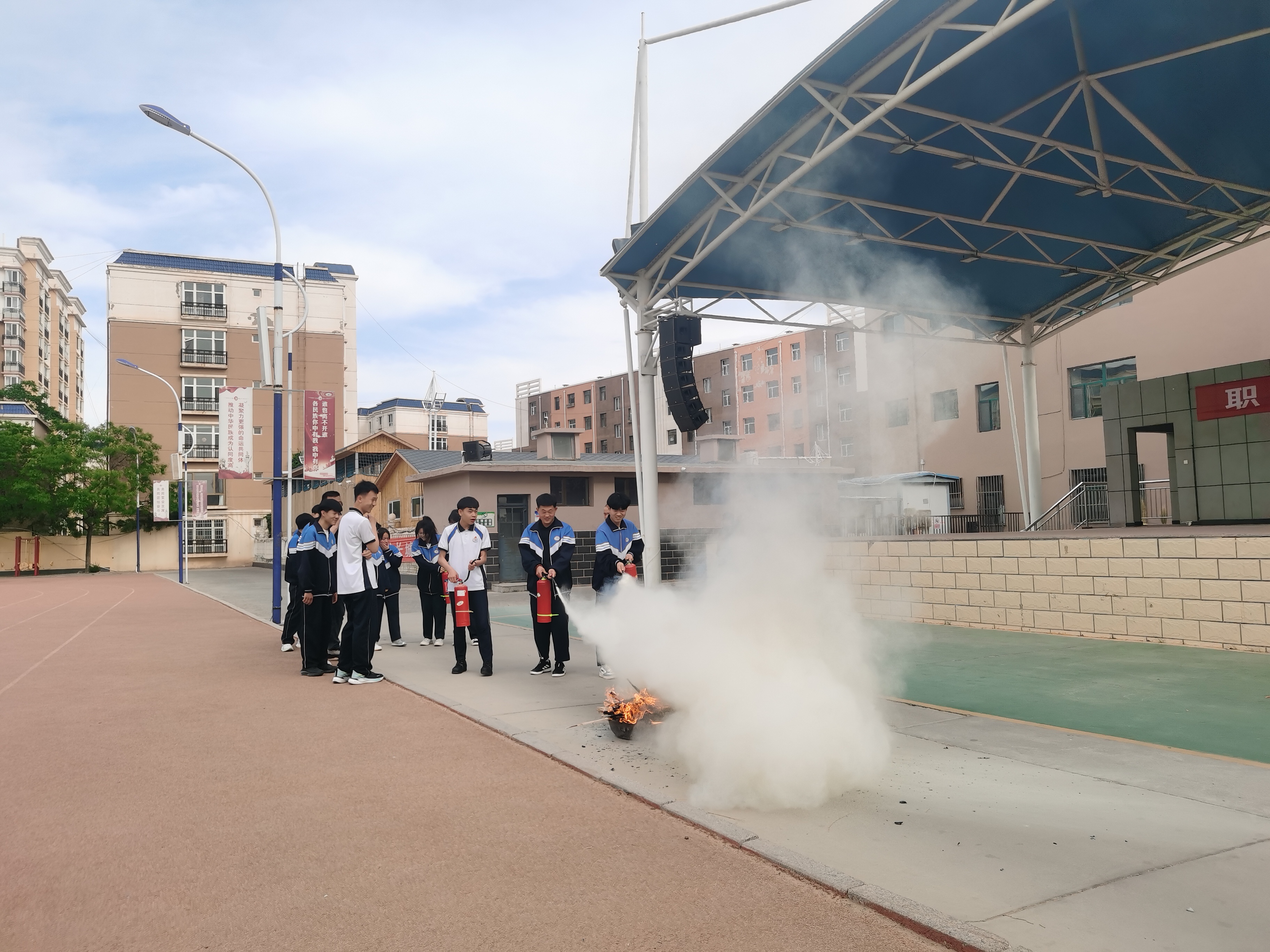 16.jpg 16.jpg