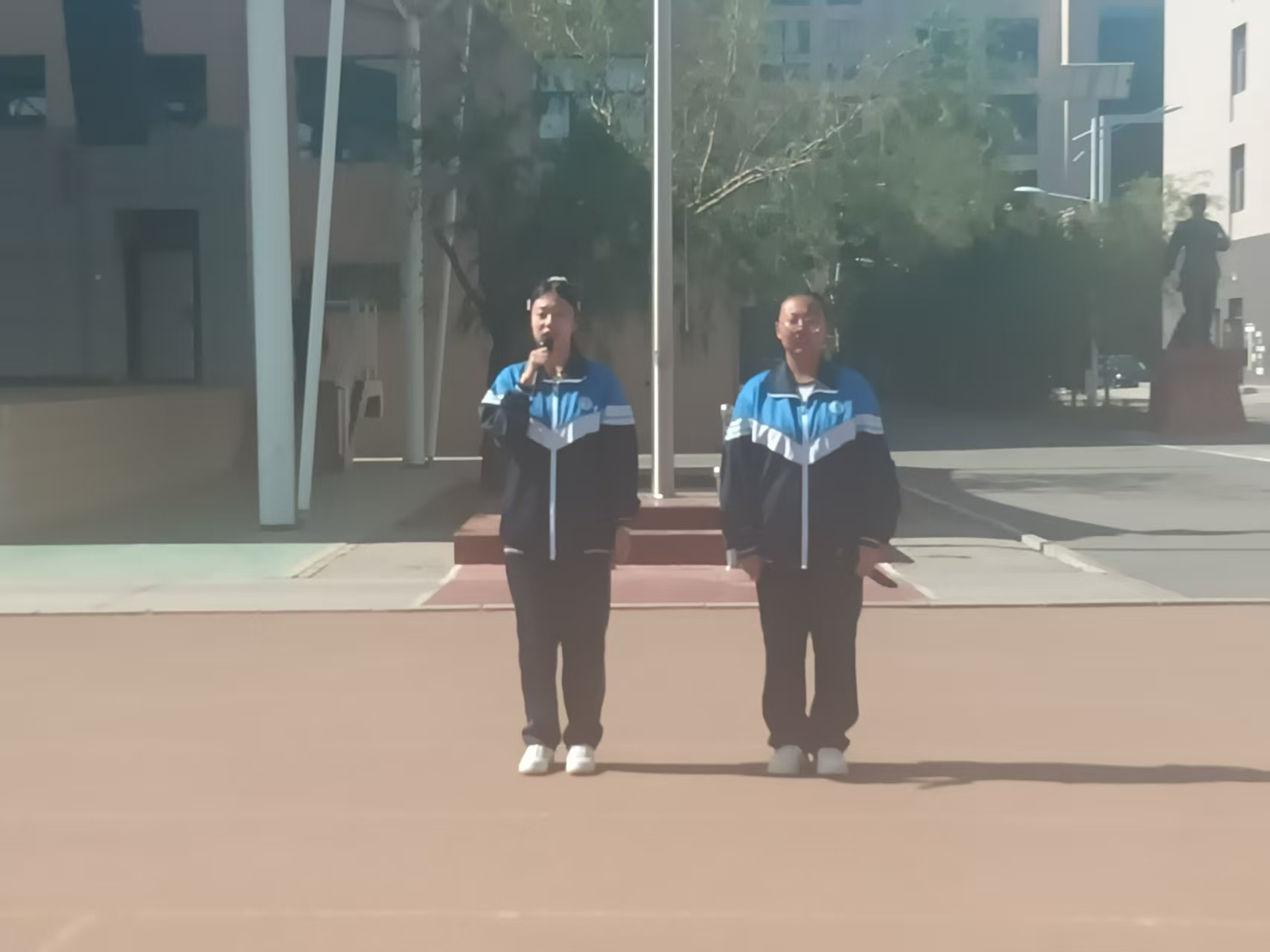 图片3.png 图片3.png