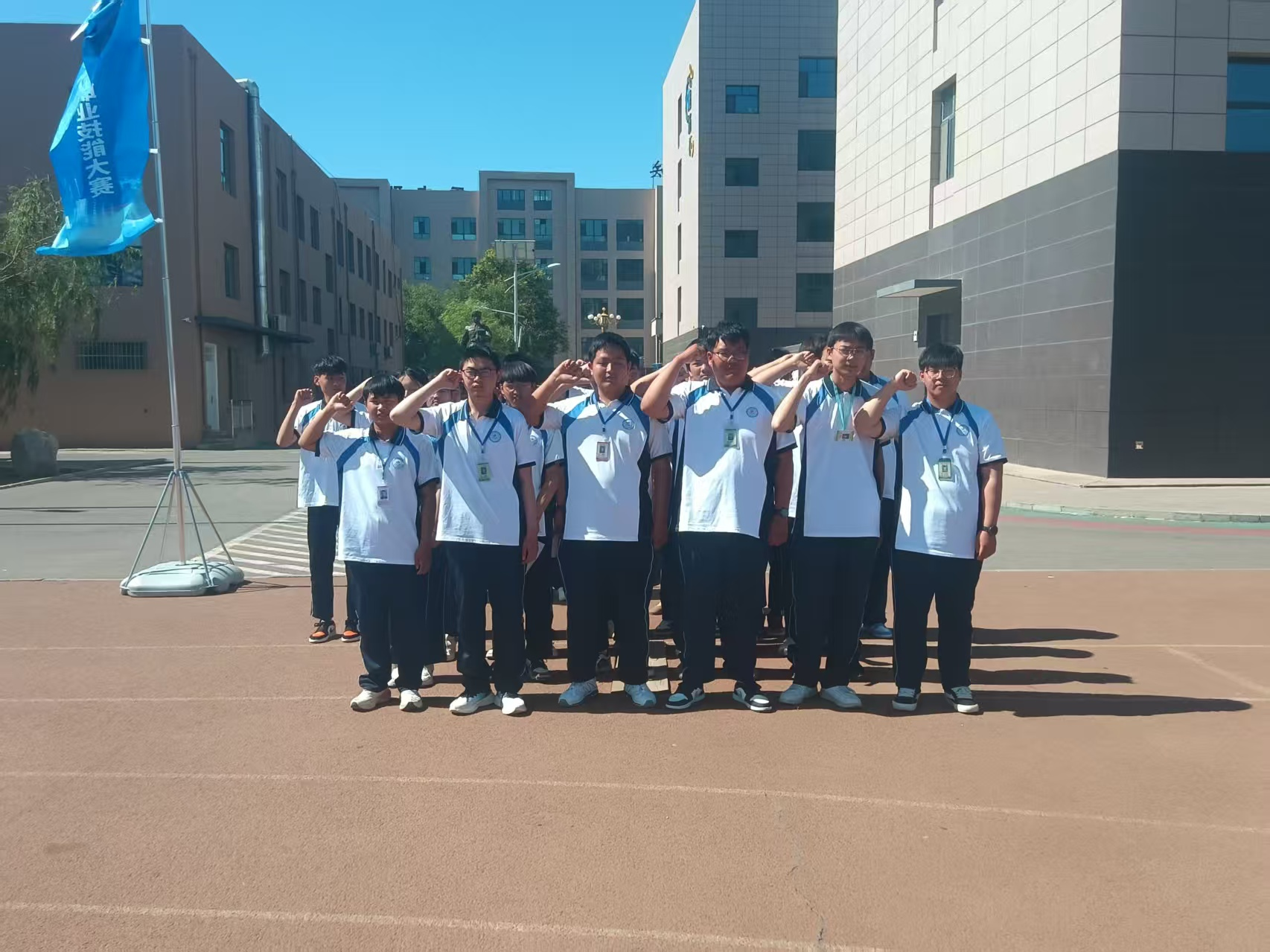 图片6.png 图片6.png