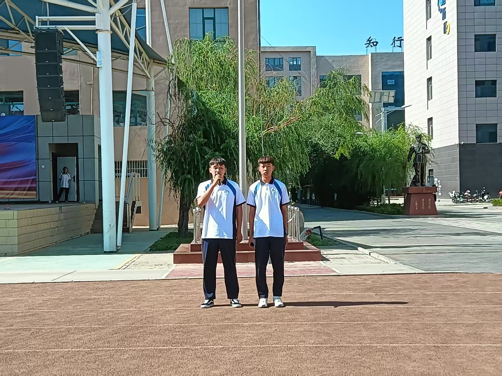 图片3.png 图片3.png